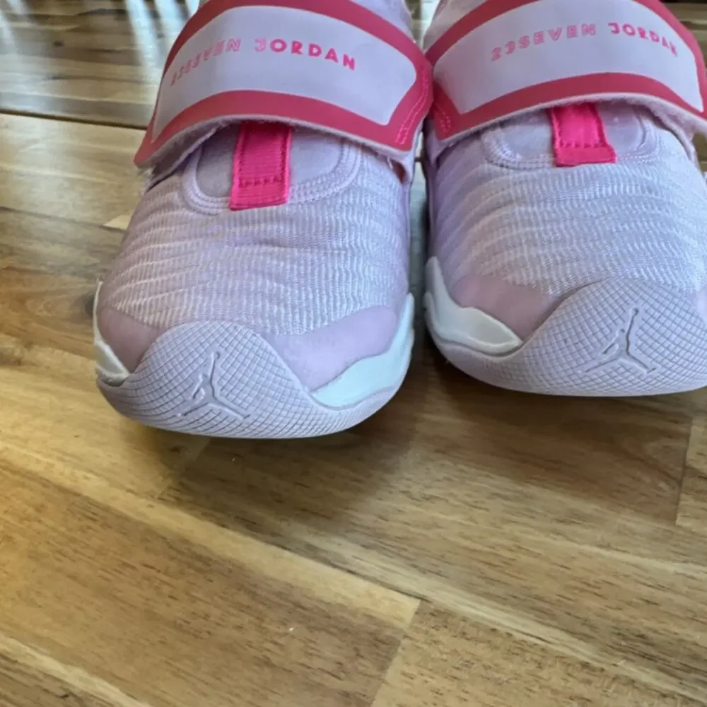 Jordan 23Seven HF3415-601 Pink White Unisex Kids Sneaker Synthetic US 1Y Low Top